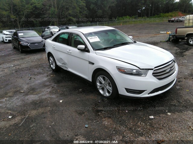 FORD TAURUS 2017 1fahp2e80hg122231