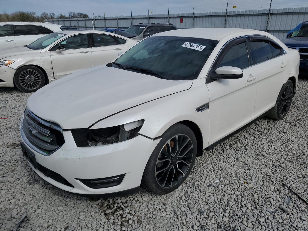 FORD TAURUS 2017 1fahp2e80hg127784