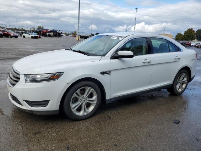 FORD TAURUS SEL 2018 1fahp2e80jg134997