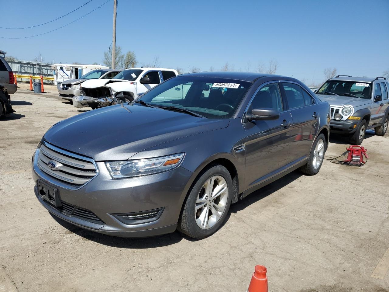 FORD TAURUS 2014 1fahp2e81eg155976