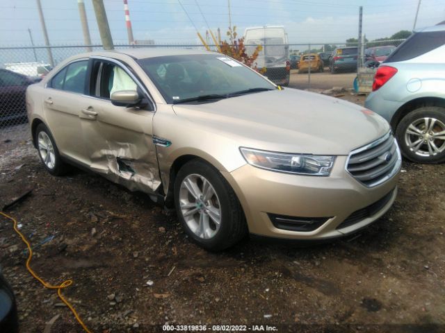 FORD TAURUS 2018 1fahp2e81jg143210