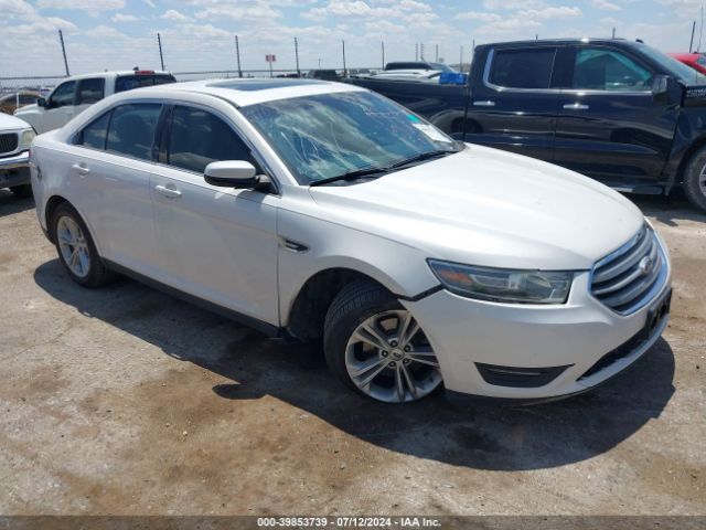 FORD TAURUS 2015 1fahp2e82fg169807