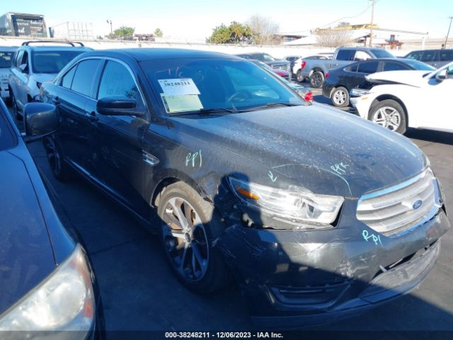 FORD TAURUS 2015 1fahp2e82fg188700