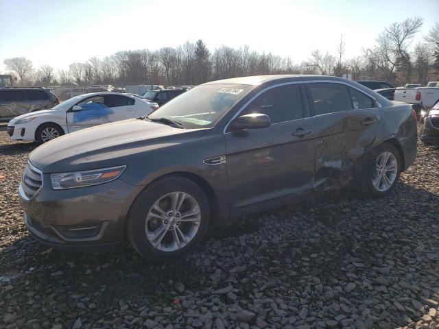 FORD TAURUS 2017 1fahp2e82hg109819