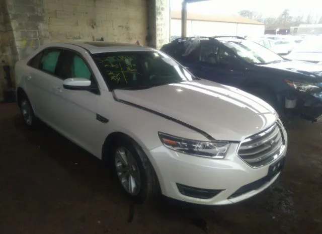 FORD TAURUS 2019 1fahp2e82kg107298