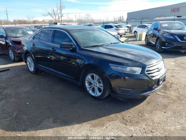 FORD TAURUS 2015 1fahp2e83fg131518