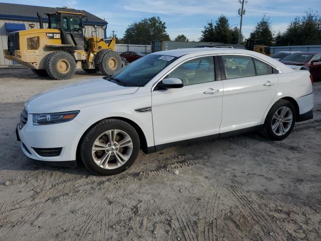 FORD TAURUS 2016 1fahp2e83gg146344