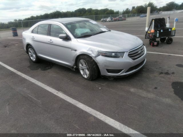 FORD TAURUS 2017 1fahp2e83hg119646