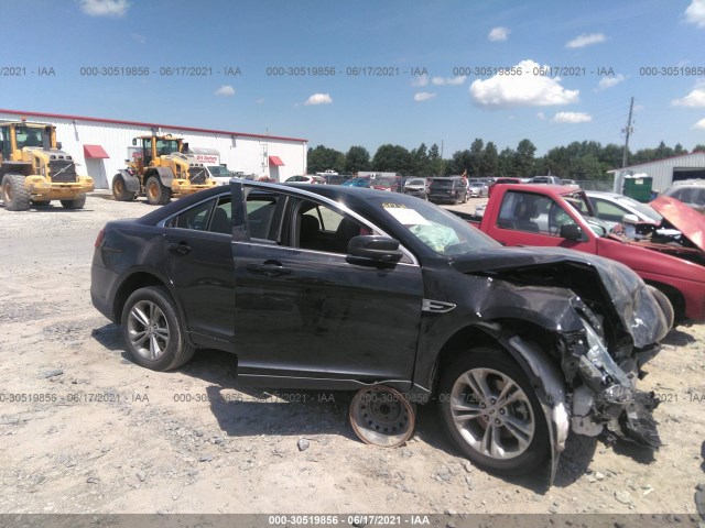 FORD TAURUS 2018 1fahp2e84jg101226