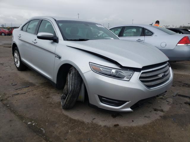 FORD TAURUS SEL 2019 1fahp2e84kg110512