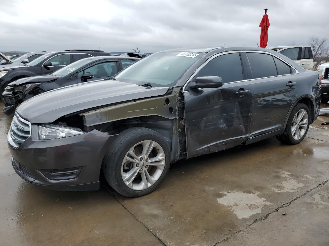 FORD TAURUS 2015 1fahp2e86fg135272