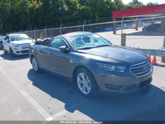 FORD TAURUS 2017 1fahp2e86hg144296