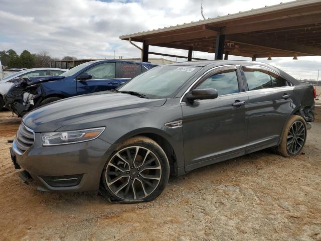 FORD TAURUS 2018 1fahp2e86jg136253