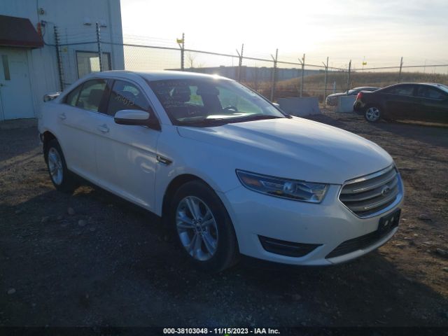 FORD TAURUS 2016 1fahp2e87gg122001