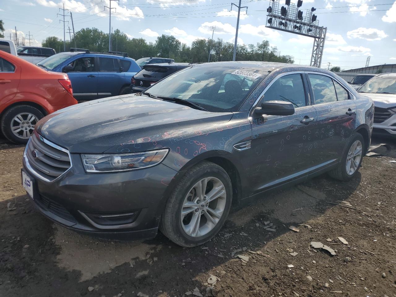 FORD TAURUS 2019 1fahp2e87kg102100