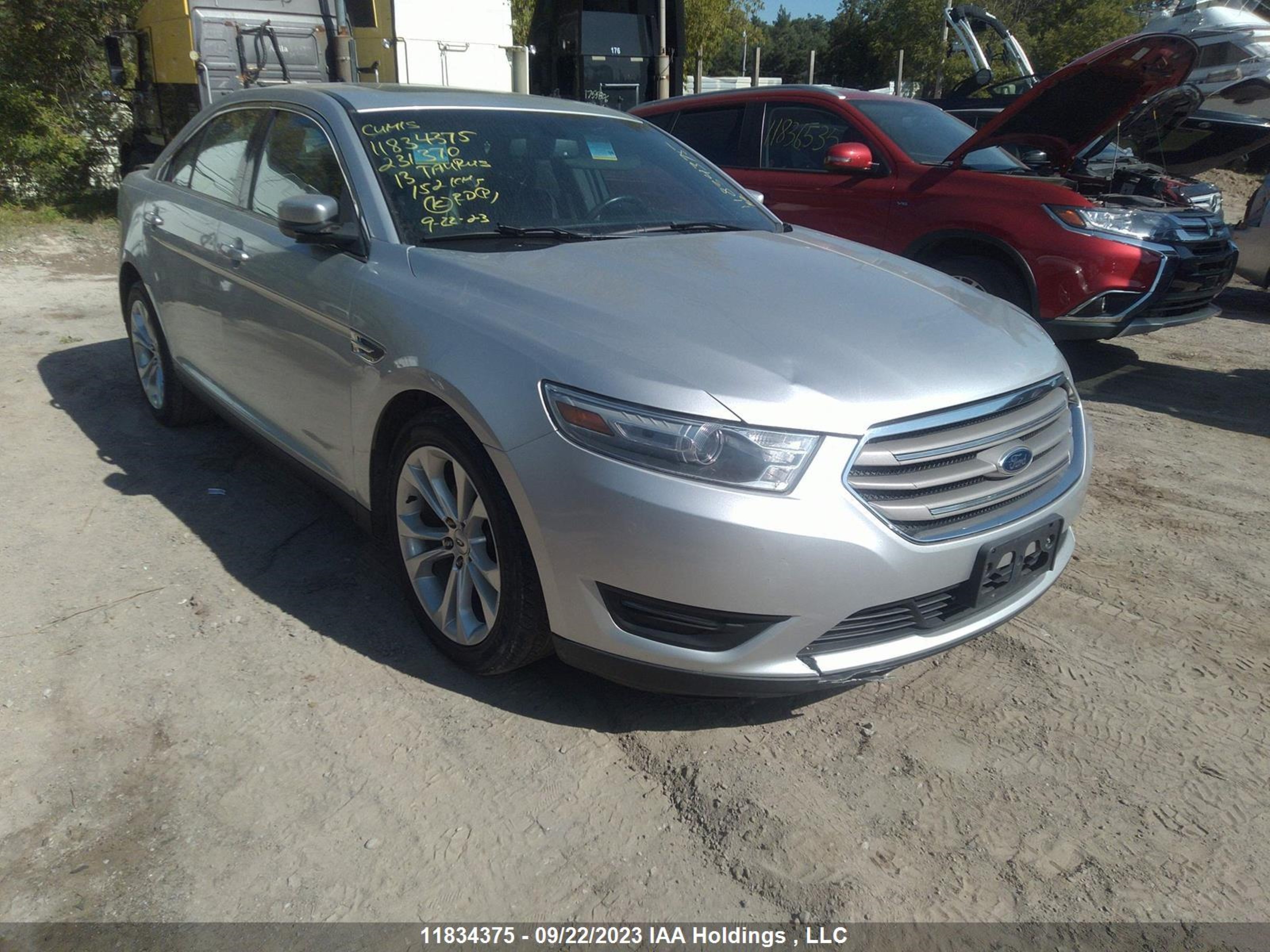 FORD TAURUS 2013 1fahp2e88dg231370