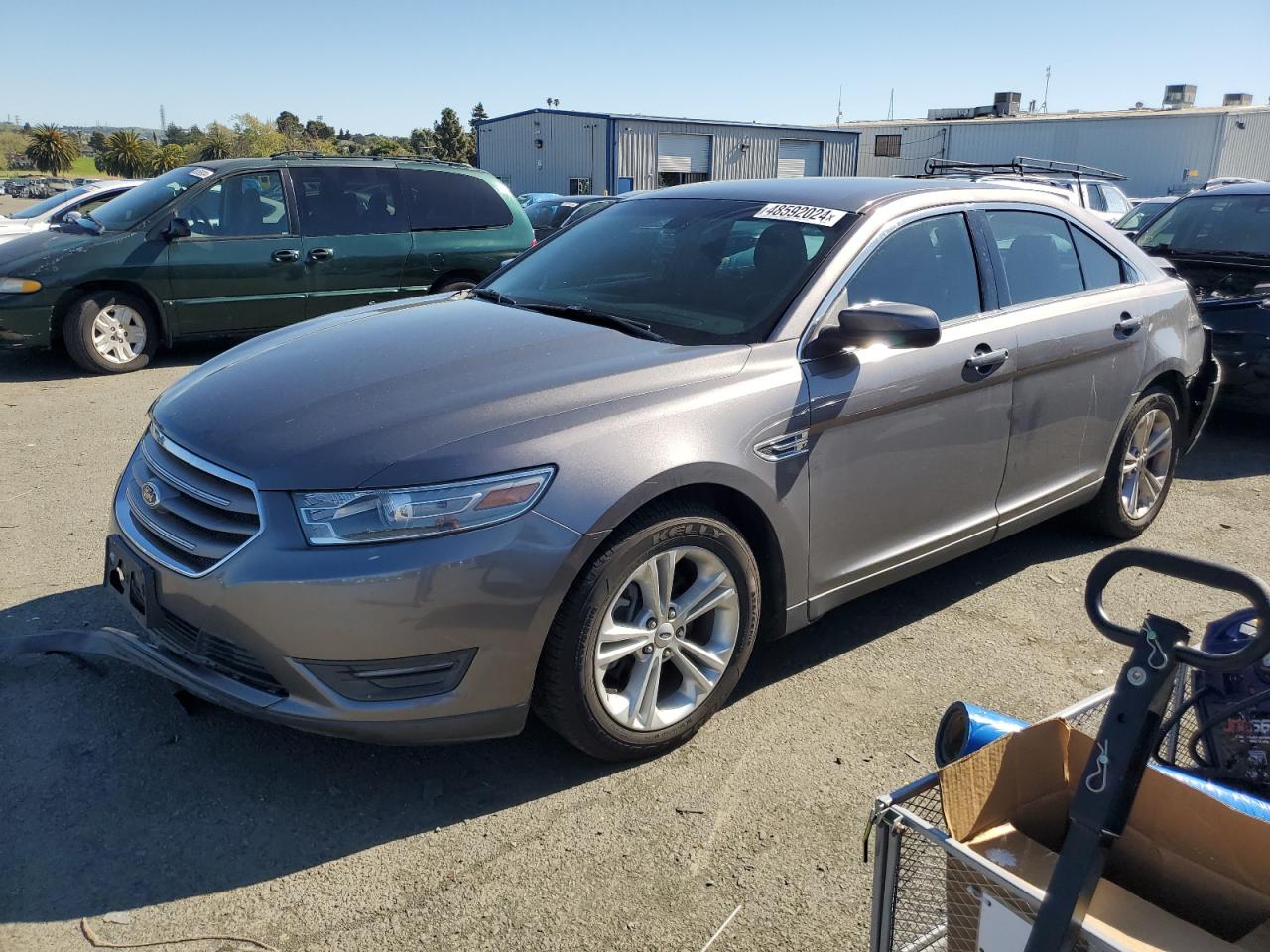 FORD TAURUS 2014 1fahp2e88eg107018