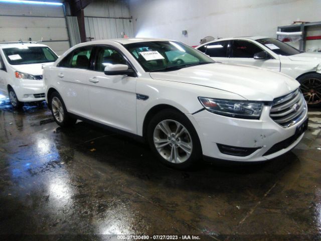 FORD TAURUS 2015 1fahp2e88fg172856