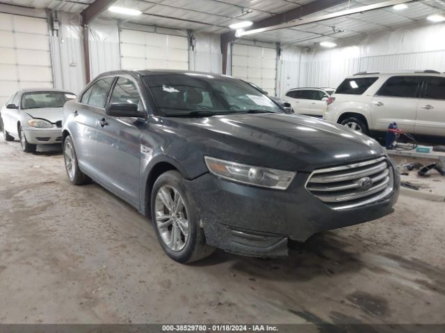 FORD TAURUS 2017 1fahp2e88hg118749