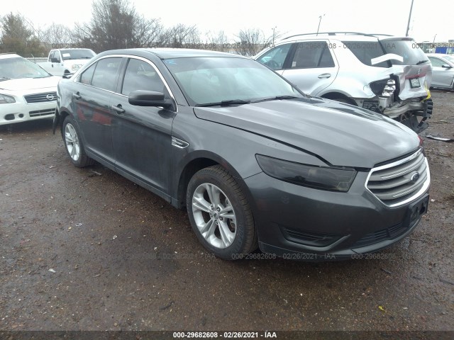 FORD TAURUS 2017 1fahp2e88hg142775