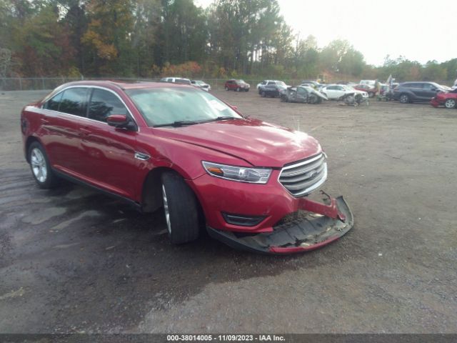 FORD TAURUS 2018 1fahp2e88jg116795