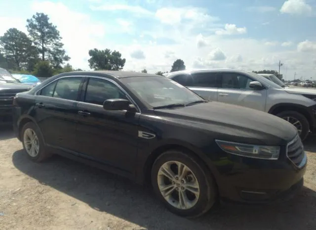 FORD TAURUS 2018 1fahp2e88jg137694