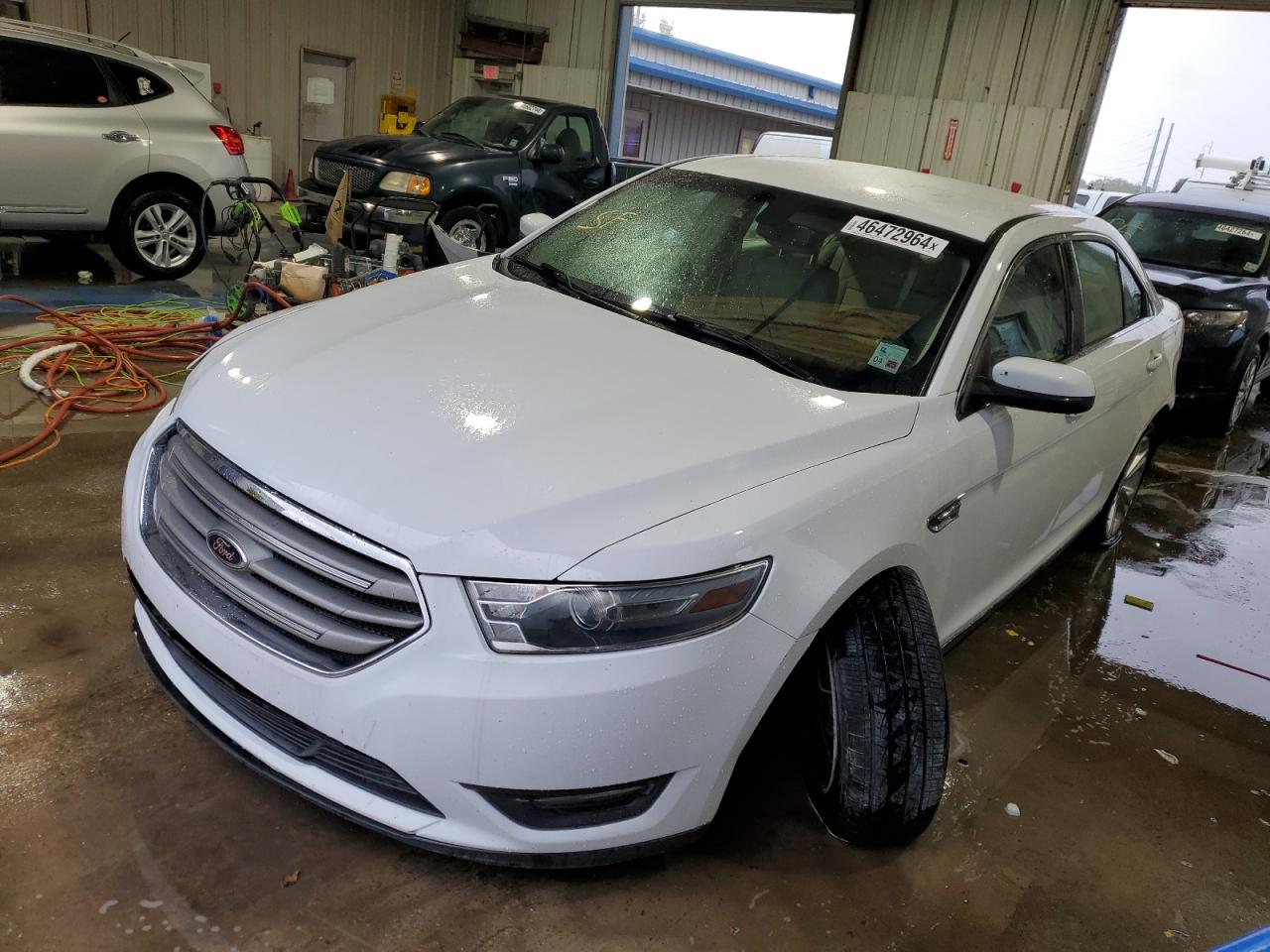 FORD TAURUS 2013 1fahp2e89dg206915