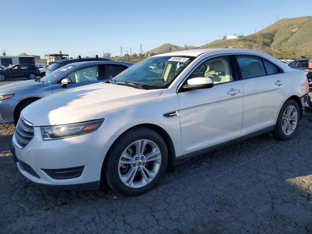 FORD TAURUS 2017 1fahp2e89hg106464