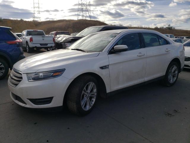 FORD TAURUS 2017 1fahp2e89hg132076