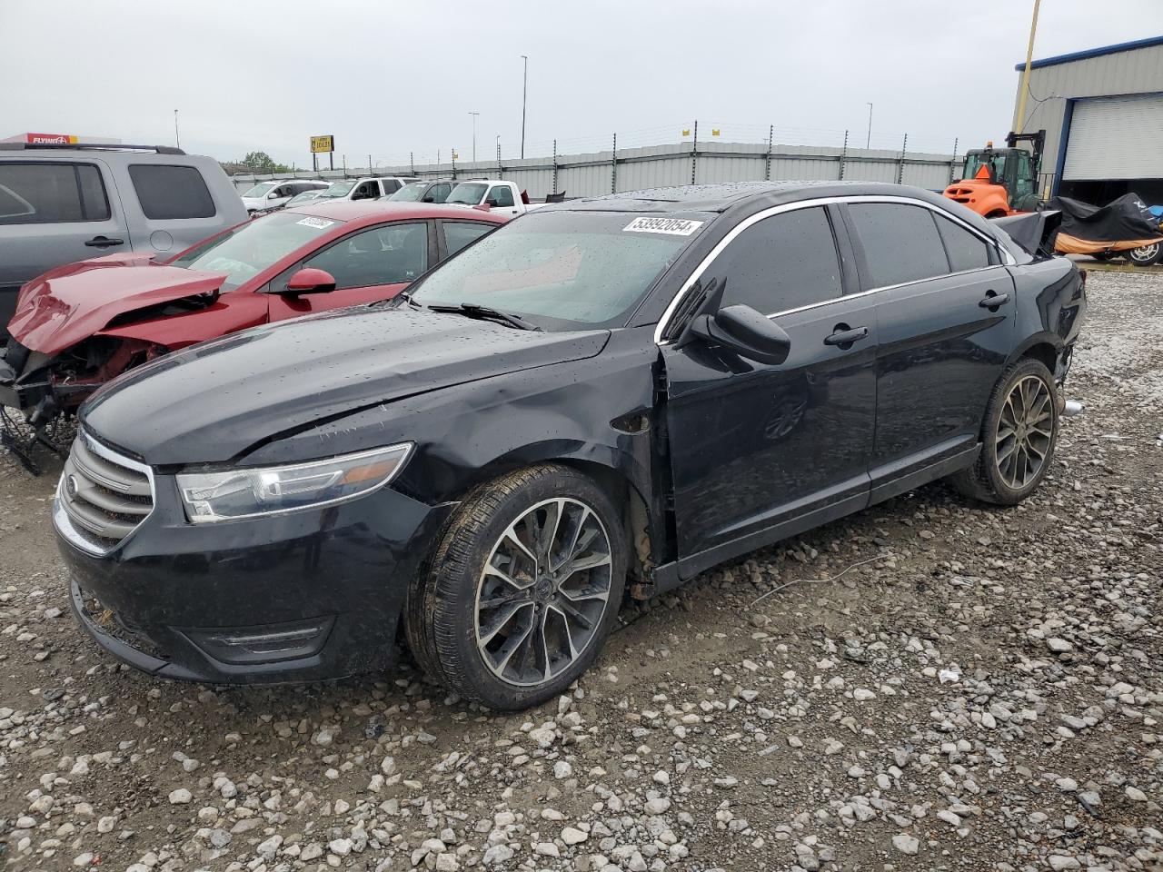 FORD TAURUS 2019 1fahp2e89kg102681