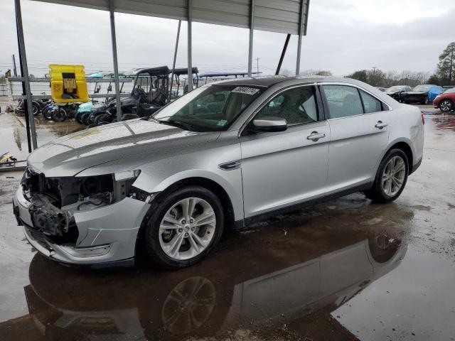 FORD TAURUS 2018 1fahp2e8xjg110092