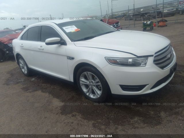 FORD TAURUS 2018 1fahp2e8xjg133310