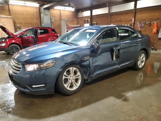 FORD TAURUS 2018 1fahp2e8xjg135171