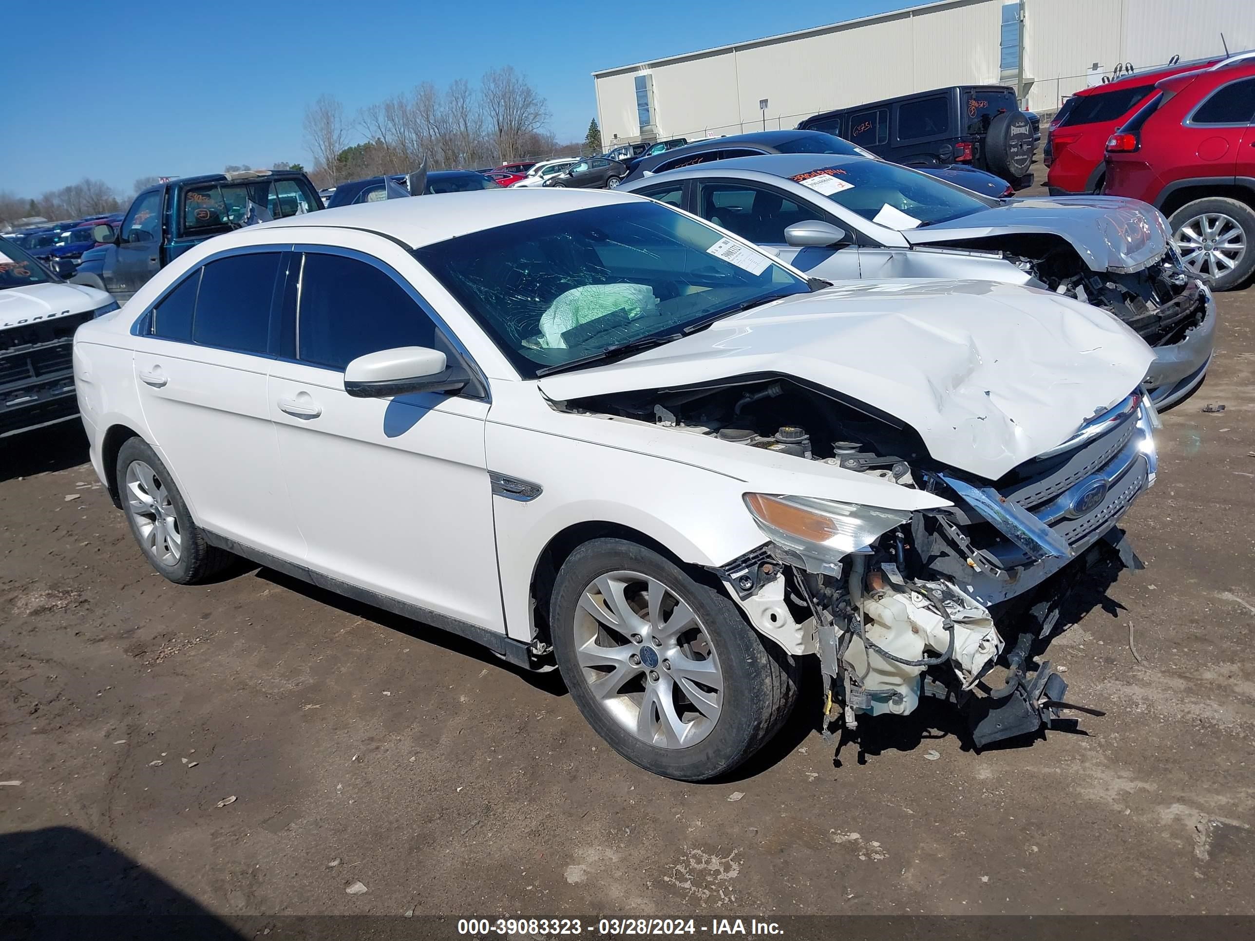 FORD TAURUS 2010 1fahp2ew0ag103067