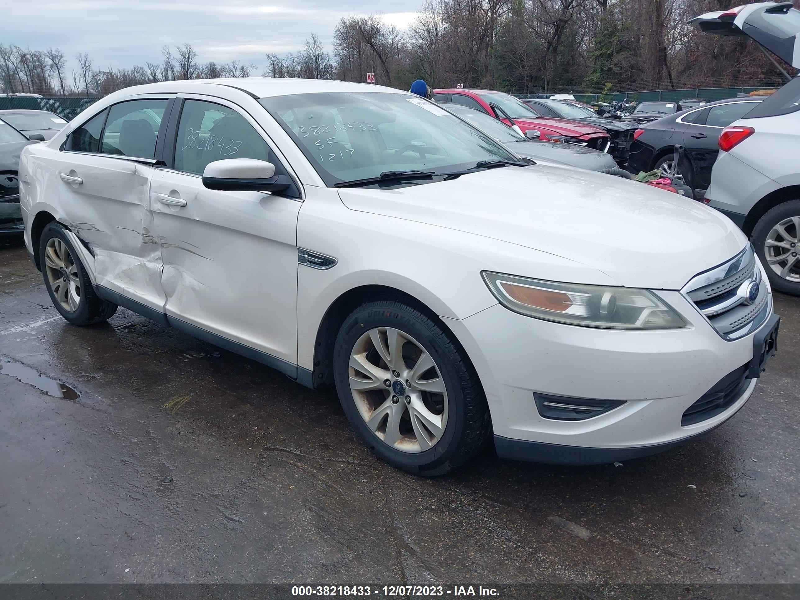 FORD TAURUS 2011 1fahp2ew4bg172359