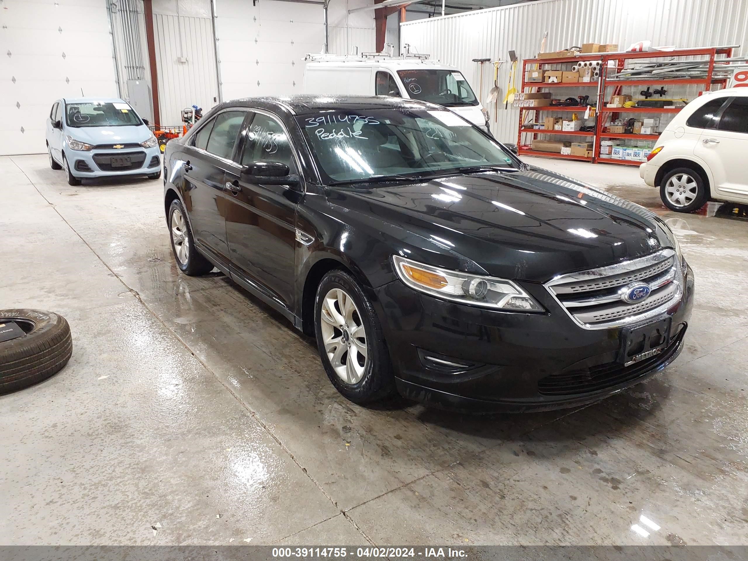 FORD TAURUS 2011 1fahp2ew8bg147237