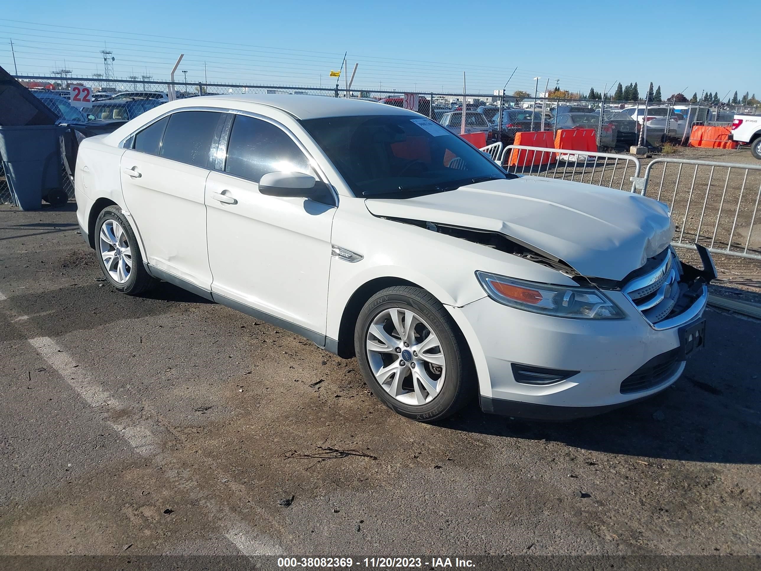 FORD TAURUS 2012 1fahp2ew8cg103384