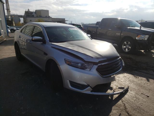 FORD TAURUS LIM 2017 1fahp2f80hg104049