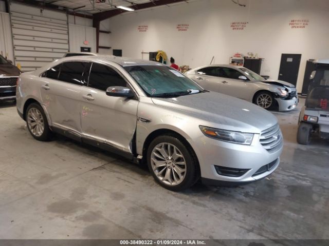 FORD TAURUS 2018 1fahp2f80jg102226