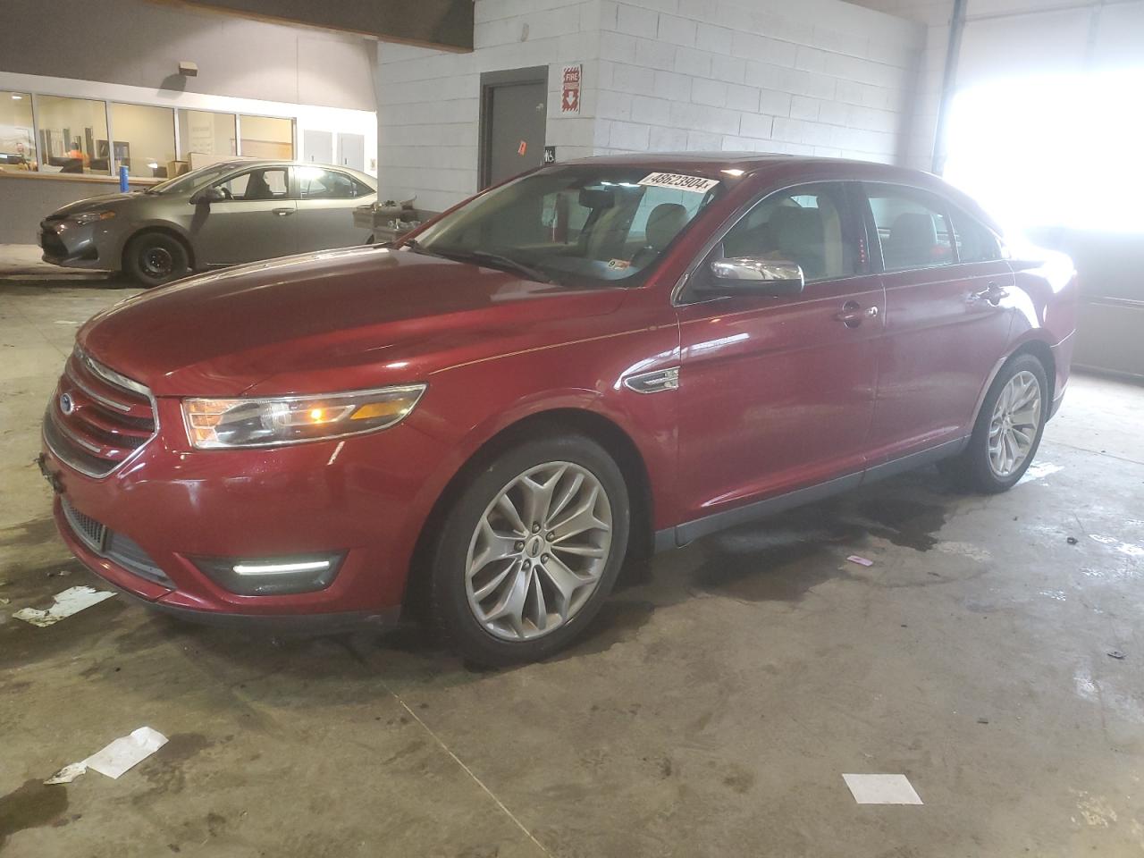 FORD TAURUS 2016 1fahp2f81gg102552