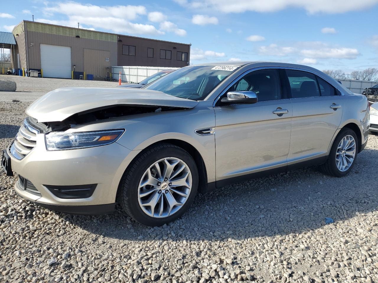 FORD TAURUS 2017 1fahp2f81hg117165