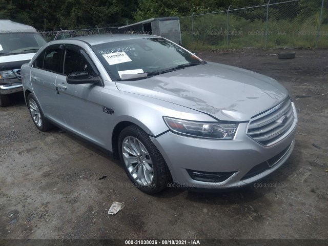 FORD TAURUS 2018 1fahp2f82jg102213