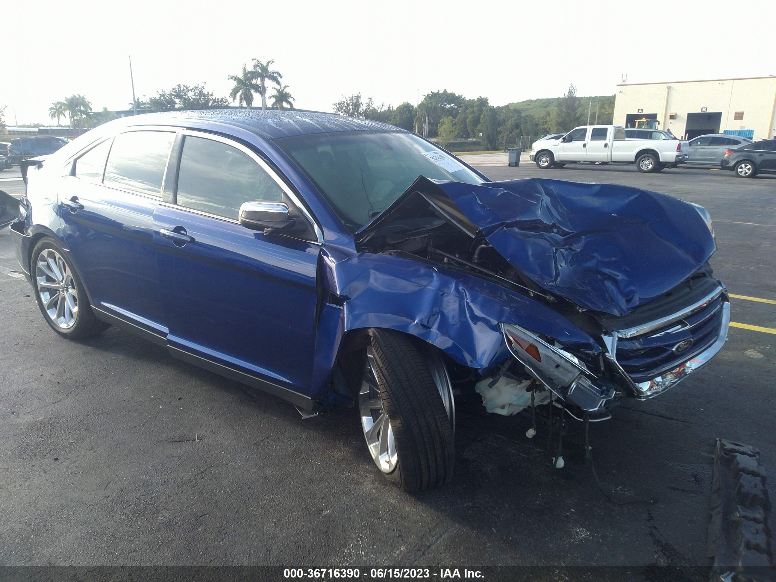 FORD TAURUS 2013 1fahp2f84dg151837