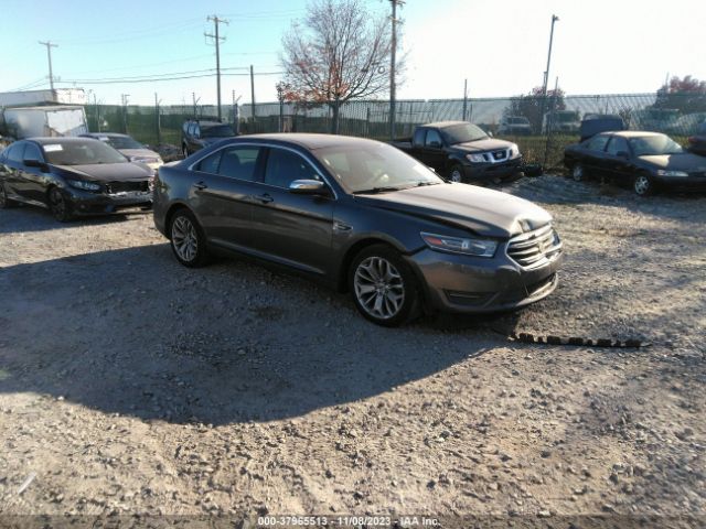 FORD TAURUS 2018 1fahp2f84jg109437