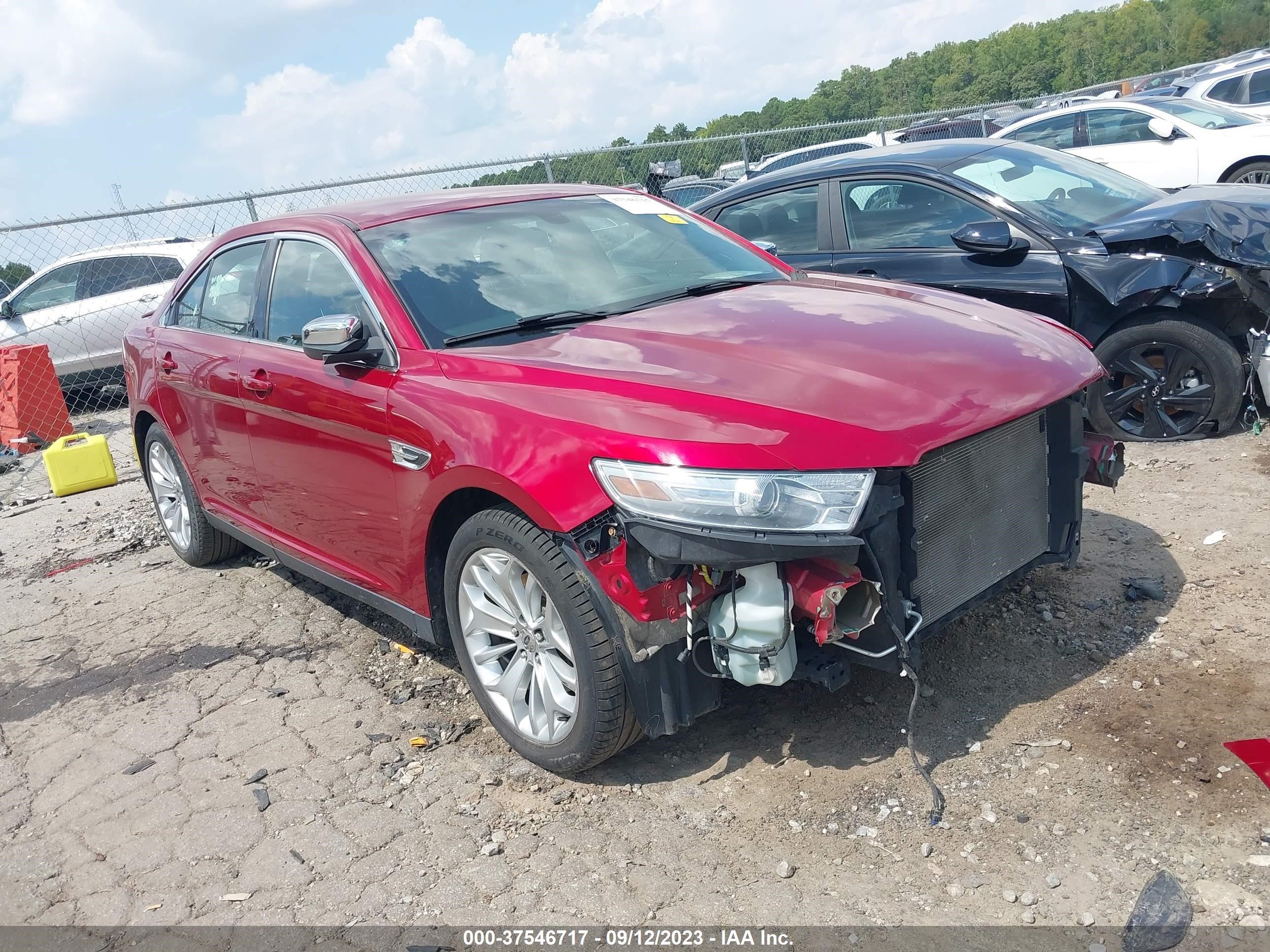 FORD TAURUS 2014 1fahp2f85eg108397