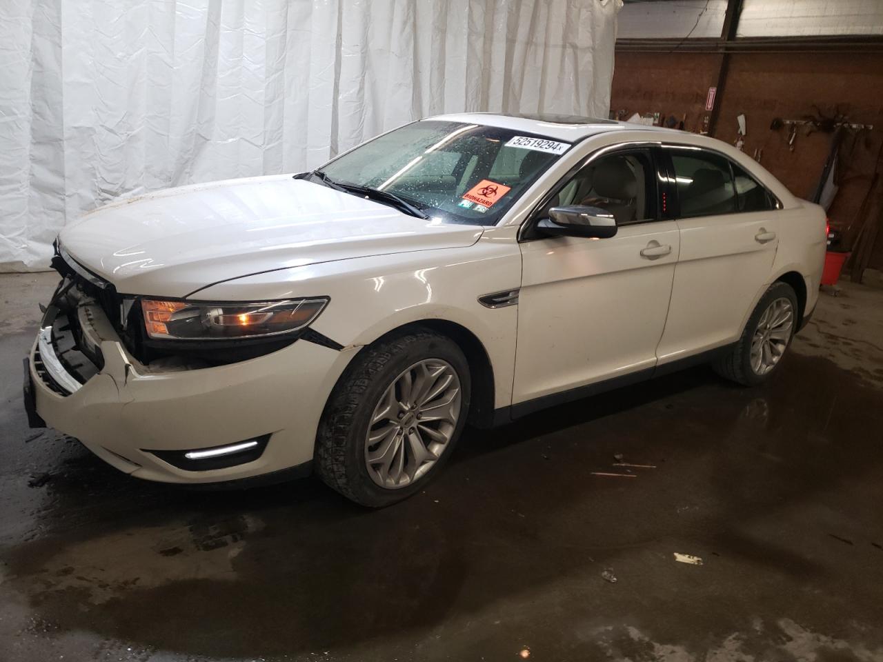 FORD TAURUS 2019 1fahp2f86kg111143