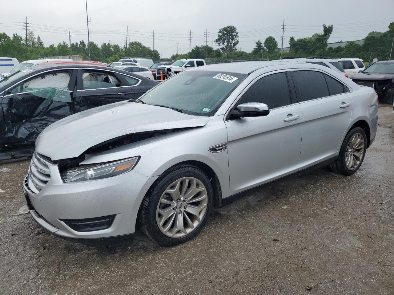 FORD TAURUS 2019 1fahp2f86kg114205