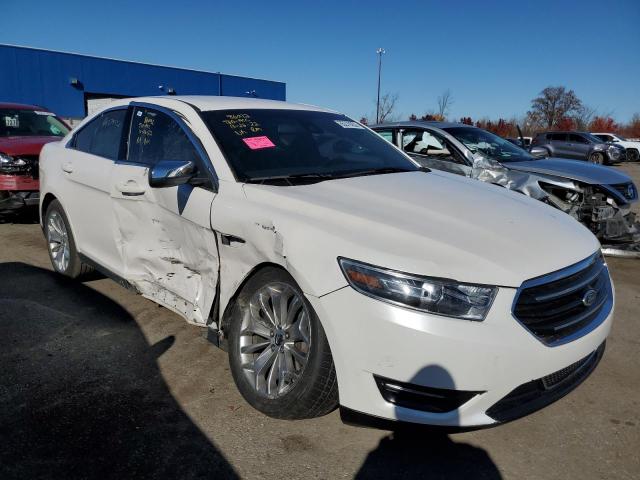 FORD TAURUS 2018 1fahp2f87jg109559