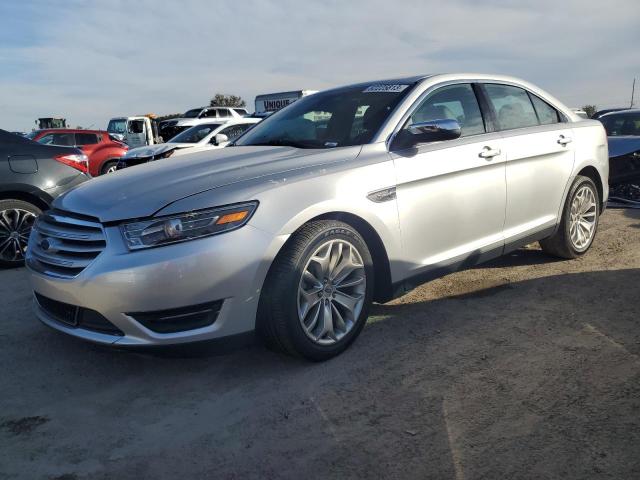 FORD TAURUS 2018 1fahp2f89jg126184