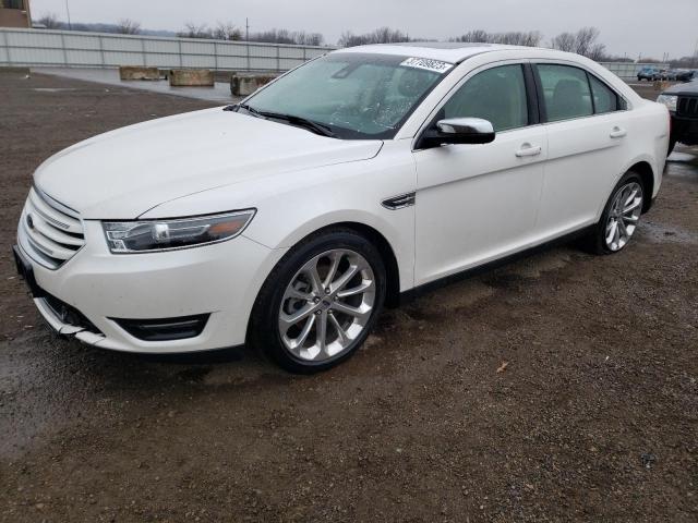 FORD TAURUS LIM 2018 1fahp2f8xjg111077